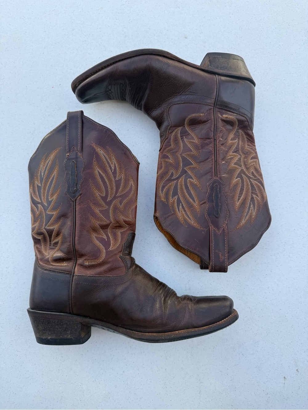 Old West Brown Cowboy Boots with Tan Stitching